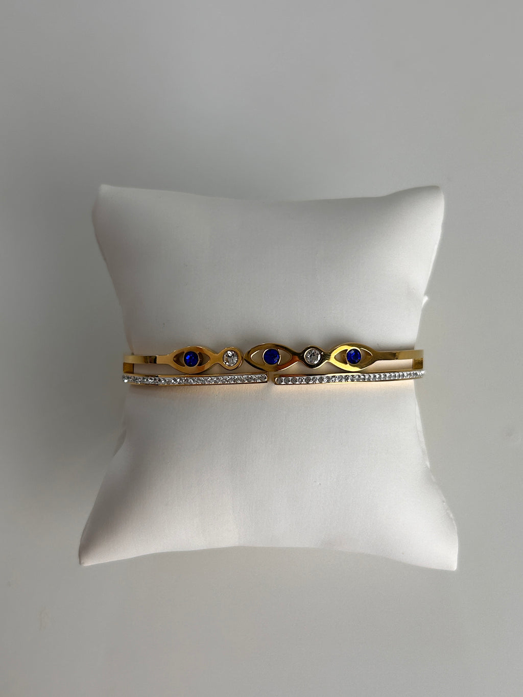 Elegant Evil-Eye Bangle